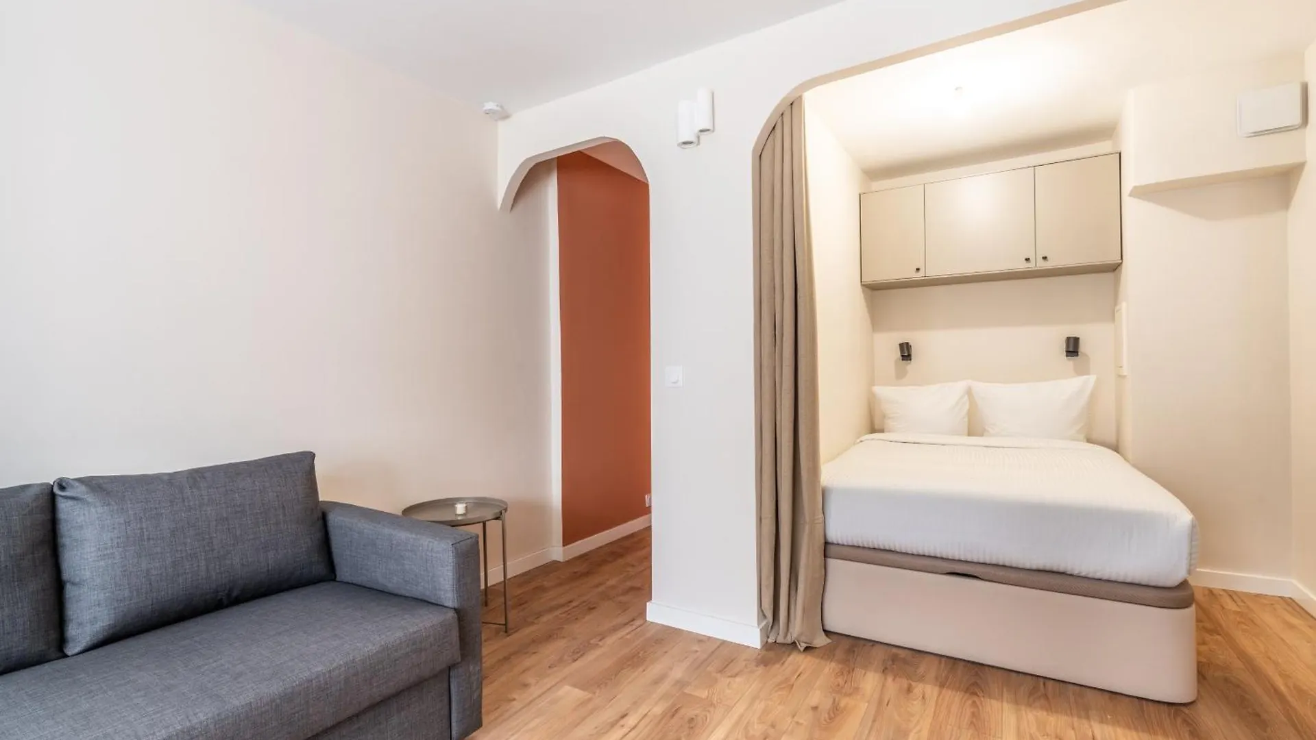 Apartment Studio Cozy Design - Batignolles Paris France